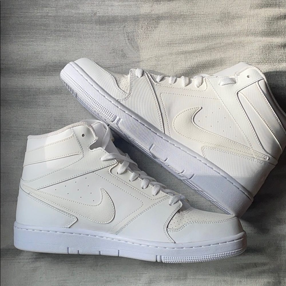 BRAND NEW Nike AF1